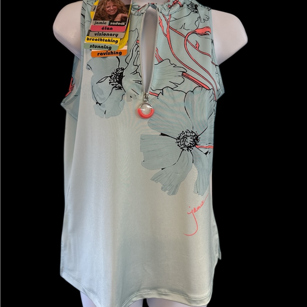 Jamie Sadock Gorgeous Blue Floral Sleeveless Active Blouse NWT 🤩🌸
